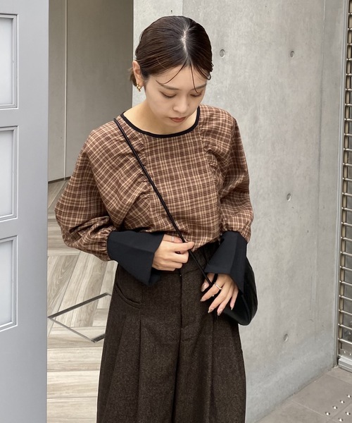 lawgy（ラウジー）の「check cuffs blouse（シャツ/ブラウス・レディース・ベージュ・FREE）」の15枚目の写真