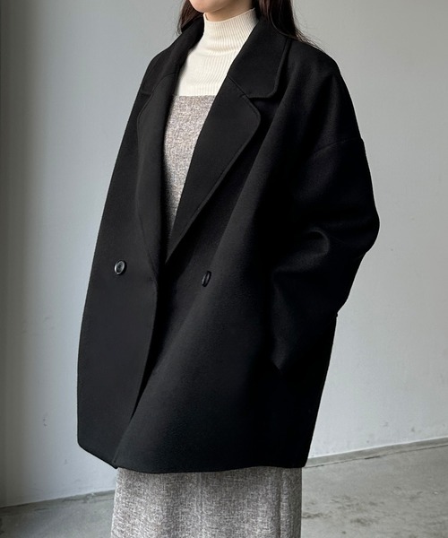 Louere(ルエレ)の「コクーンショートコート(チェスターコート・レディース・アイボリー/ダークブラウン/ブラック・LARGE/X-LARGE/MEDIUM/SMALL)」の5枚目の写真