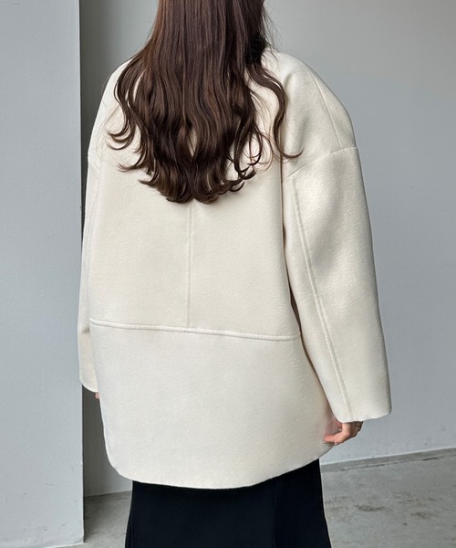 Louere(ルエレ)の「コクーンショートコート(チェスターコート・レディース・アイボリー/ダークブラウン/ブラック・LARGE/X-LARGE/MEDIUM/SMALL)」の13枚目の写真