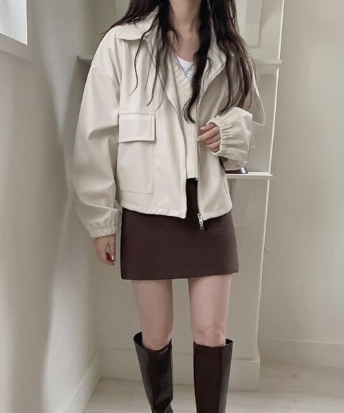 Girly Doll（ガーリードール）の「フェイクレザーブルゾン（ブルゾン・レディース・アイボリー/ブラック・S/M/L）」の6枚目の写真