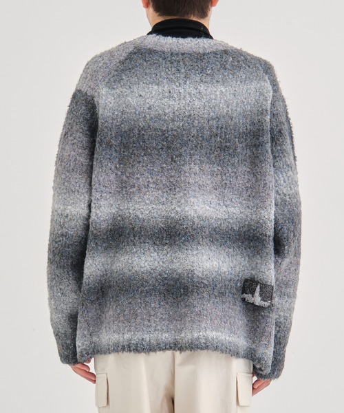 th products(ティーエイチプロダクト)の「【th products / ティーエイチプロダクツ】Inflated Cardigan/インフレイトカーディガン(カーディガン/ボレロ・メンズ・グレー/ブラック・1/2)」の5枚目の写真