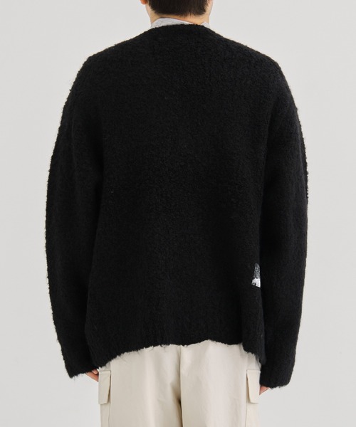 th products(ティーエイチプロダクト)の「【th products / ティーエイチプロダクツ】Inflated Cardigan/インフレイトカーディガン(カーディガン/ボレロ・メンズ・グレー/ブラック・1/2)」の17枚目の写真