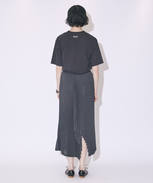 beautiful people（ビューティフルピープル）の「supima cotton jerseyscale print T-shirt（Tシャツ/カットソー・レディース・ブラック/アイボリー・36/40）」の6枚目の写真