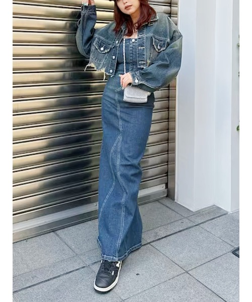 EVRIS(エヴリス)の「デニムベアロングワンピース(ワンピース・レディース・インディゴブルー/ブルー/ブラック・X-SMALL/SMALL/MEDIUM)」の5枚目の写真