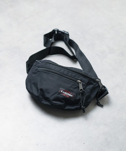 EASTPAK（イーストパック ）の「『EASTPAK』BUNDY S（ボディバッグ/ウエストポーチ・レディース・杢グレー/ブラック・FREE）」の2枚目の写真