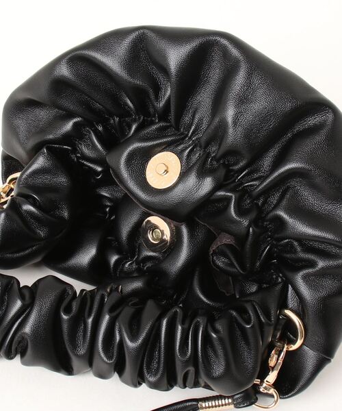 LAC-VERT（ラック・ヴェール）の「シャーリングPU 2WAYハンドバッグ（ショルダーバッグ・レディース・ホワイト/ブラック/シルバー/ピンク・FREE）」の14枚目の写真