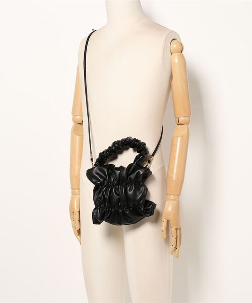 LAC-VERT（ラック・ヴェール）の「シャーリングPU 2WAYハンドバッグ（ショルダーバッグ・レディース・ホワイト/ブラック/シルバー/ピンク・FREE）」の12枚目の写真