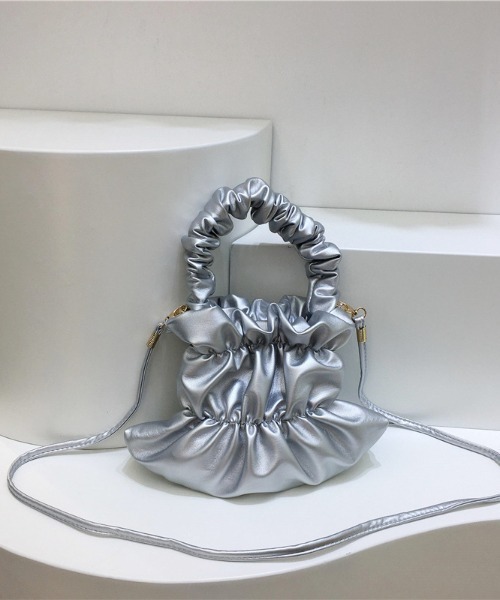 LAC-VERT（ラック・ヴェール）の「シャーリングPU 2WAYハンドバッグ（ショルダーバッグ・レディース・ホワイト/ブラック/シルバー/ピンク・FREE）」の15枚目の写真