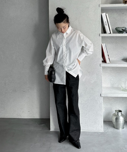 feepur（フェピュール）の「タイプライターBIGシャツ（シャツ/ブラウス・レディース・ブルー/オフホワイト・MEDIUM）」の21枚目の写真