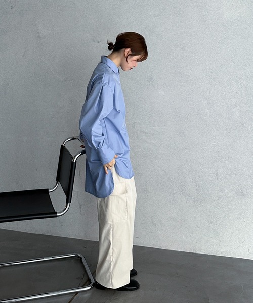 feepur（フェピュール）の「タイプライターBIGシャツ（シャツ/ブラウス・レディース・ブルー/オフホワイト・MEDIUM）」の8枚目の写真