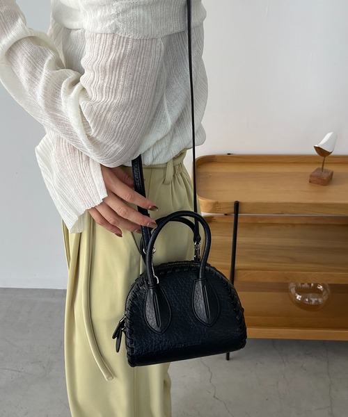 ADD CULUMN(アドカラム)の「〈ADD CULUMN/アドカラム〉TURN BOSTONバッグ(ハンドバッグ・レディース・ベージュ/ブラック・FREE)」の17枚目の写真