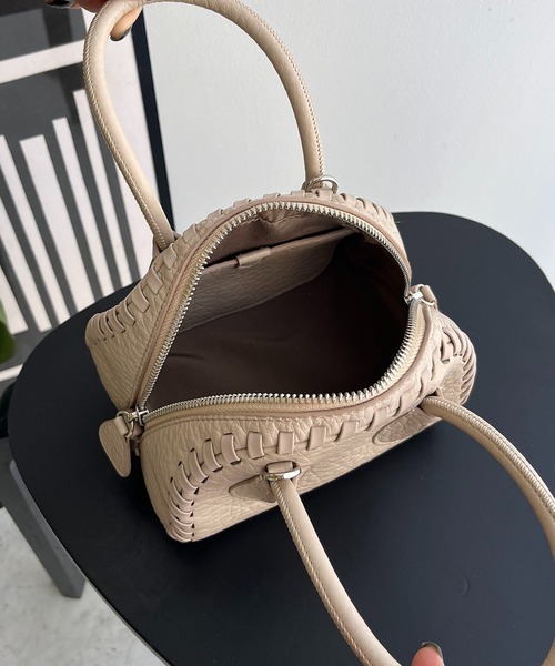 ADD CULUMN(アドカラム)の「〈ADD CULUMN/アドカラム〉TURN BOSTONバッグ(ハンドバッグ・レディース・ベージュ/ブラック・FREE)」の5枚目の写真