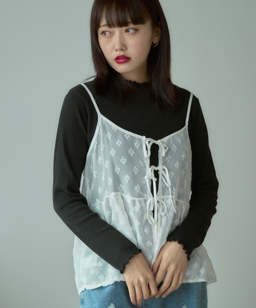 AO2(アオズ)の「▲Tulle Tiered Camisole / チュールティアードキャミソール ビスチェ(ベスト・レディース・ブラック/ホワイト・FREE)」の20枚目の写真