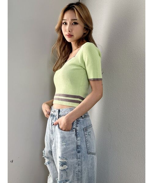 GYDA（ジェイダ）の「スクエアネックHEM LINEニットトップス（ニット/セーター・レディース・オフホワイト/ブラック/ライム・FREE）」の17枚目の写真