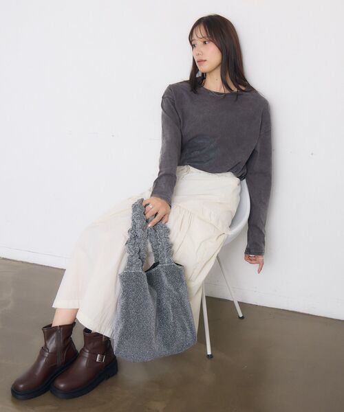 RETRO GIRL（レトロガール）の「合皮フリルハンドルトート（トートバッグ・レディース・ブラック/オフホワイト/シルバー/ダークグレー・ONE SIZE）」の9枚目の写真