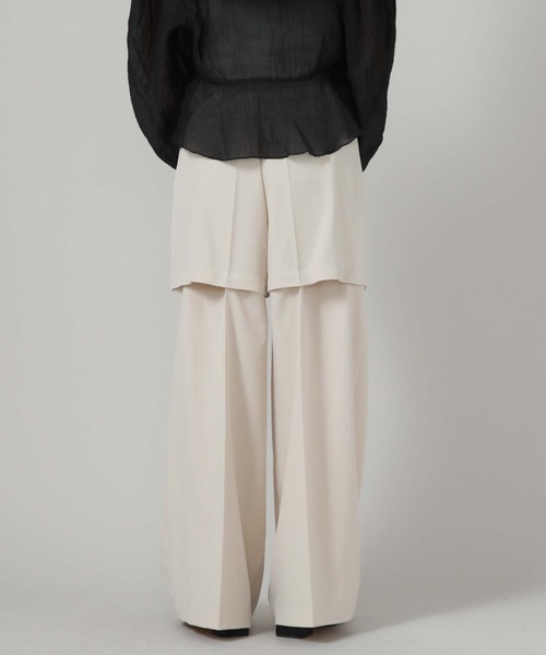 archives（アルシーヴ）の「マルチｗａｙタックパンツ（その他パンツ・レディース・グレー/ブラック/アイボリー・MEDIUM）」の6枚目の写真