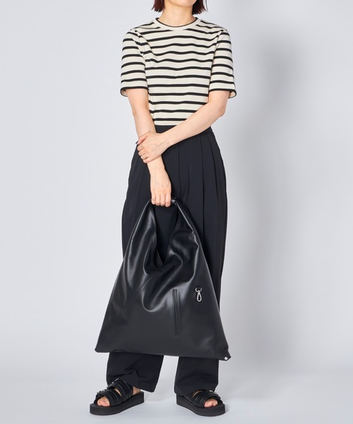 MM6 Maison Margiela（ｴﾑｴﾑｼｯｸｽ ﾒｿﾞﾝ ﾏﾙｼﾞｪﾗ）の「MM6 CLASSIC