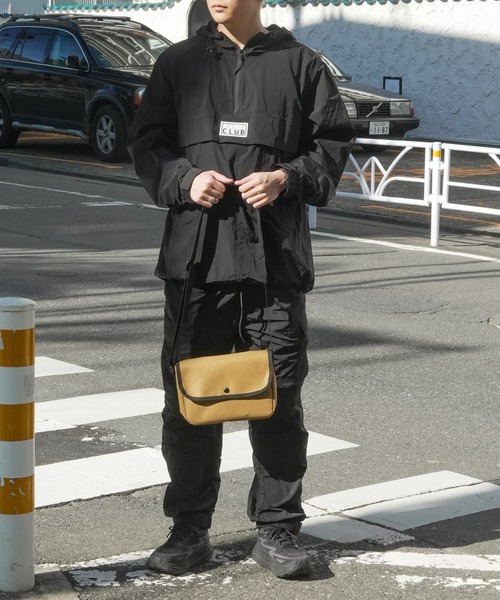 Blue Standard (ブルースタンダード)の「【BLUE STANDARD/ブルースタンダード】 ミニメッセンジャーバッグ(メッセンジャーバッグ・メンズ・ブラック/グレー/パープル/ベージュ/カーキ・FREE)」の21枚目の写真