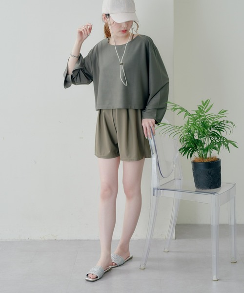CIAOPANIC TYPY(チャオパニックティピー)の「ワイドリブクロップドラッシュガード(ラッシュガード・レディース・ブラック/カーキ/アイボリー・MEDIUM/LARGE)」の20枚目の写真