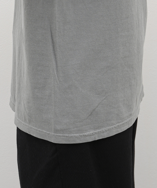 ACME FURNITURE（アクメファニチャー）の「【NUTS ART WORKS×ACME別注】ANGLER SUPPLY T SHIRT　Tシャツ（Tシャツ/カットソー・レディース・ベージュ/チャコールグレー・SMALL/MEDIUM/LARGE/X-LARGE）」の16枚目の写真