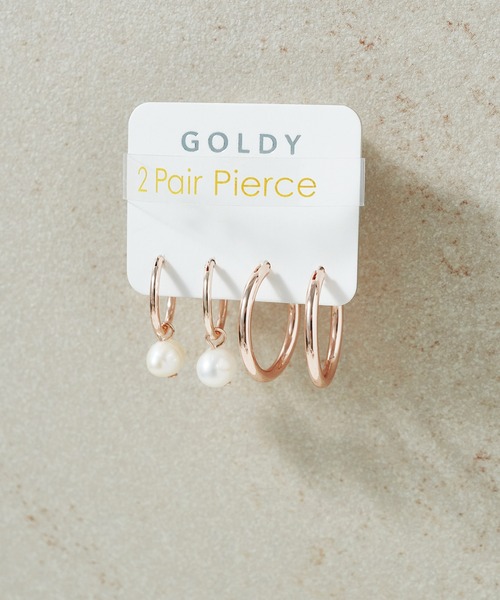 GOLDY(ゴールディ)の「ポイント パール 2ペア ピアス(ピアス(両耳用)・レディース・ゴールド/シルバー/ピンク系その他・FREE)」の1枚目の写真