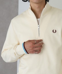 FRED PERRY/フレッドペリー] 別注 フードロゴ刺繍スウェットパーカー