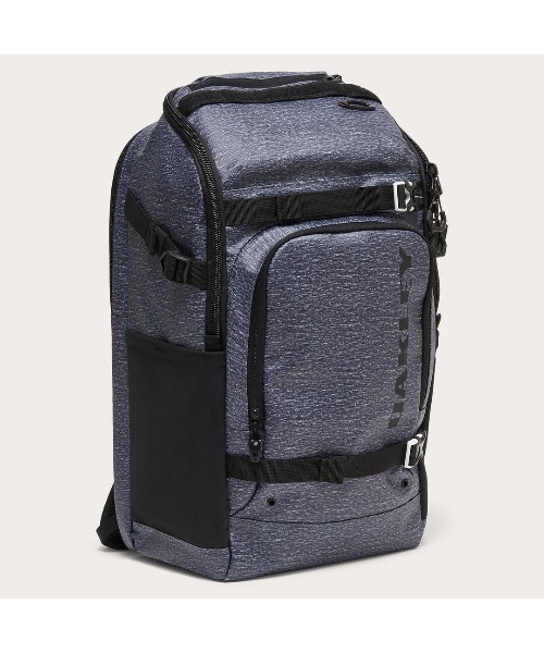 OAKLEY（オークリー）の「オークリー ENHANCE BUCKLE BACKPACK