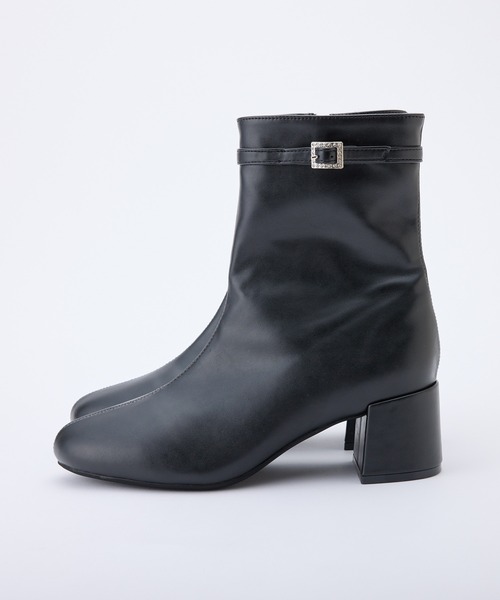 one after another NICE CLAUP（ワンアフターアナザーナイスクラップ）の「ビジューバックル付きストレッチショートブーツ（ブーツ・レディース・ブラック/アイボリー・S/M/L）」の21枚目の写真