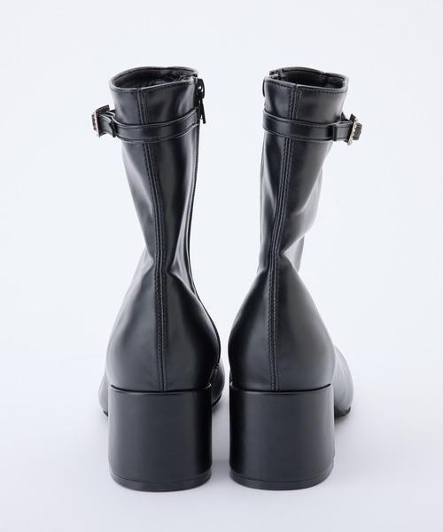 one after another NICE CLAUP（ワンアフターアナザーナイスクラップ）の「ビジューバックル付きストレッチショートブーツ（ブーツ・レディース・ブラック/アイボリー・S/M/L）」の22枚目の写真