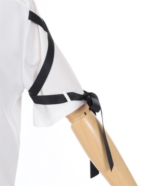 axes femme POETIQUE（アクシーズファムポエティック）の「レースアップデザインシャツ（シャツ/ブラウス・レディース・ホワイト/グレー/ブラック・MEDIUM）」の14枚目の写真