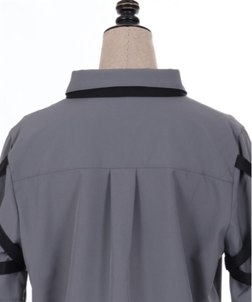 axes femme POETIQUE（アクシーズファムポエティック）の「レースアップデザインシャツ（シャツ/ブラウス・レディース・ホワイト/グレー/ブラック・MEDIUM）」の22枚目の写真