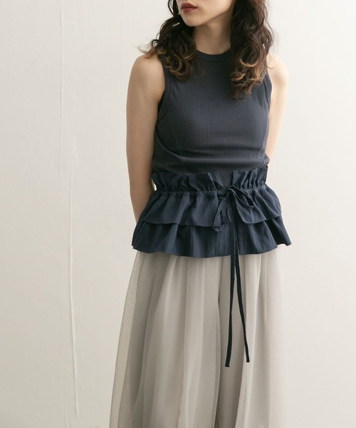 KBF(ケイビーエフ)の「フリルパーツSETタンクトップ(タンクトップ・レディース・アイボリー/ネイビー・ONE)」の4枚目の写真