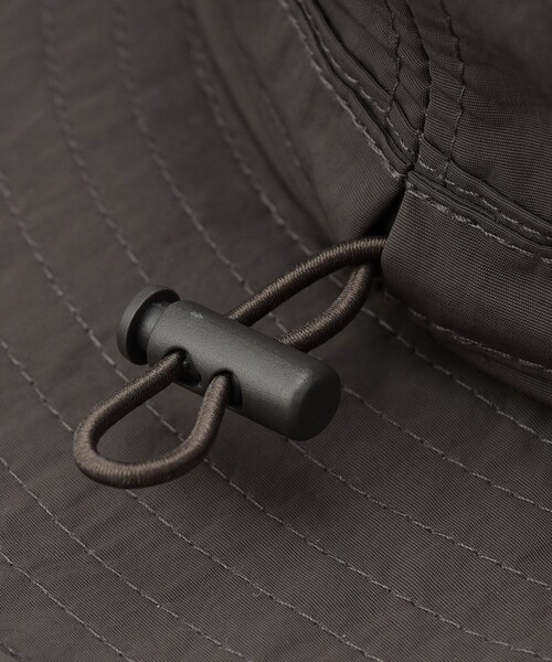 coen(コーエン)の「<Parknik> ナイロンバケットハット(ハット・レディース・ダークグレー/ベージュ/ブラック・FREE)」の6枚目の写真