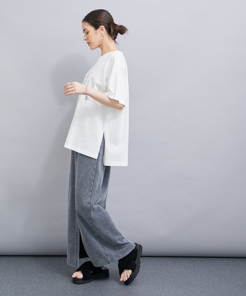 le cercle ADAM ET ROPE'(ルセルクルアダムエロペ)の「ロゴプリントTee(Tシャツ/カットソー・レディース・ホワイト系その他/チャコールグレー/ホワイト系その他2・FREE)」の17枚目の写真