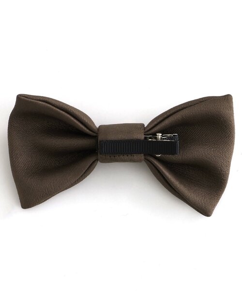 BREEZE（ブリーズ）の「キッズ 蝶ネクタイ(レザー調)（蝶ネクタイ・キッズ・アイボリー/ブラウン/マスタード・FREE）」の7枚目の写真