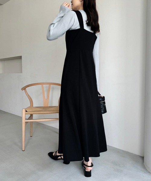 one after another NICE CLAUP(ワンアフターアナザーナイスクラップ)の「肩リボンキャミワンピース(ワンピース・レディース・ブラック/オフホワイト/ピンク・SMALL/MEDIUM)」の5枚目の写真