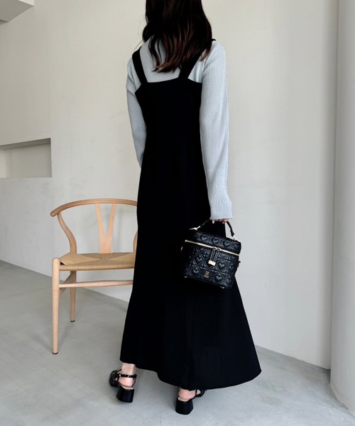 one after another NICE CLAUP(ワンアフターアナザーナイスクラップ)の「肩リボンキャミワンピース(ワンピース・レディース・ブラック/オフホワイト/ピンク・SMALL/MEDIUM)」の15枚目の写真