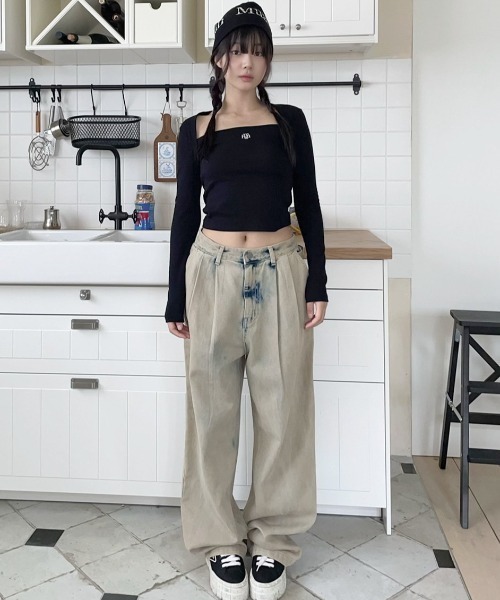 muahmuah(ムーアムーア)の「A'GEM/9 × .kom 『muah muah/ムーアムーア』 LOGO STITCH BOLERO LONG SLEEVE/ステッチロゴボレロロングシャツ(Tシャツ/カットソー・レディース・ブラック/ブルー/ホワイト・FREE)」の11枚目の写真