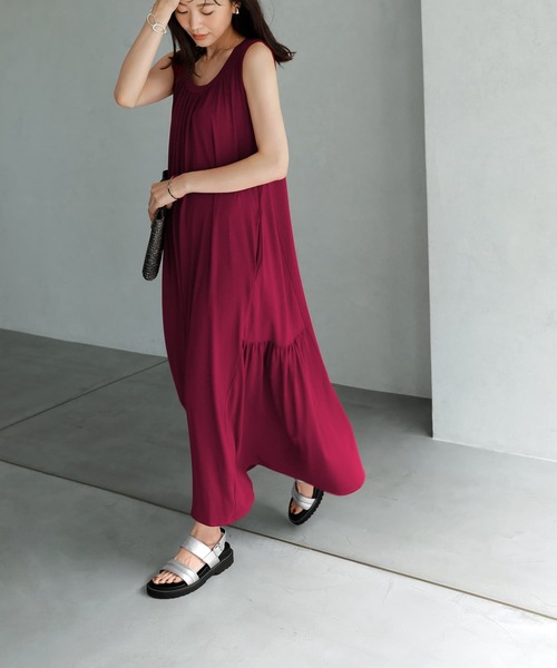 STYLE DELI（スタイルデリ）の「【Made in JAPAN】ギャザーフレアカットソードレス（ワンピース・レディース・ブラウン系その他/レッド・MEDIUM/SMALL）」の19枚目の写真