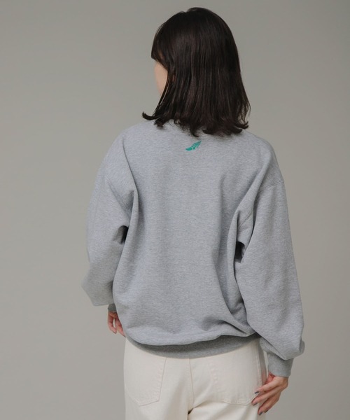 URBAN RESEARCH Sonny Label(アーバンリサーチサニーレーベル)の「『ユニセックス』GEM SPORTSWEAR SWEAT PULLOVER(スウェット・レディース・グレー系その他/ホワイト系その他/ネイビー・MEDIUM/LARGE)」の17枚目の写真