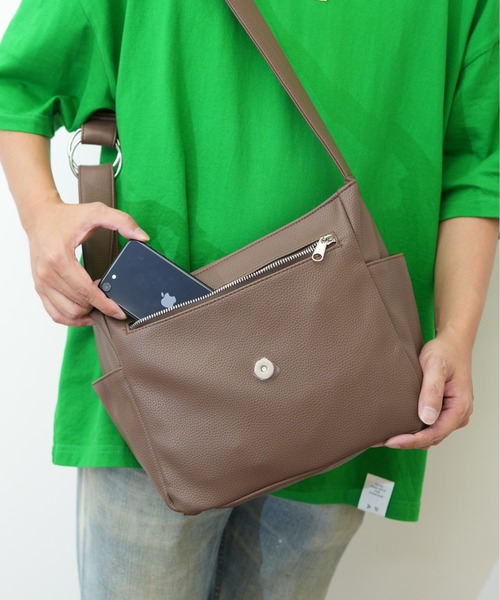 nommi ノミ 新作ショルダーバッグ 大人気 ベージュ Nommiお天気