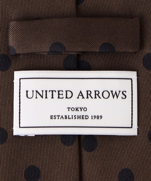 UNITED ARROWS（ユナイテッドアローズ）の「プリント ドット ネクタイ（ネクタイ・メンズ・ブラック/オリーブ/ブラウン・FREE）」の10枚目の写真