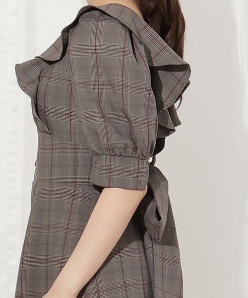WILLSELECTION（ウィルセレクション）の「ラッフルフリルパフ袖ワンピース（ワンピース・レディース・ブラウン/ブラウン系その他/グレー系その他/グレー・FREE）」の17枚目の写真