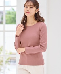 もっちりタッチクルーネックニット