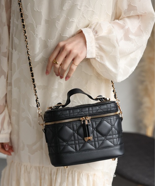 【美品】バリー　バックパック　ショルダー　ハンドバッグ　キルティング　3way BALLY》極美品 バリー キルティング ハンドバッグ メンズ