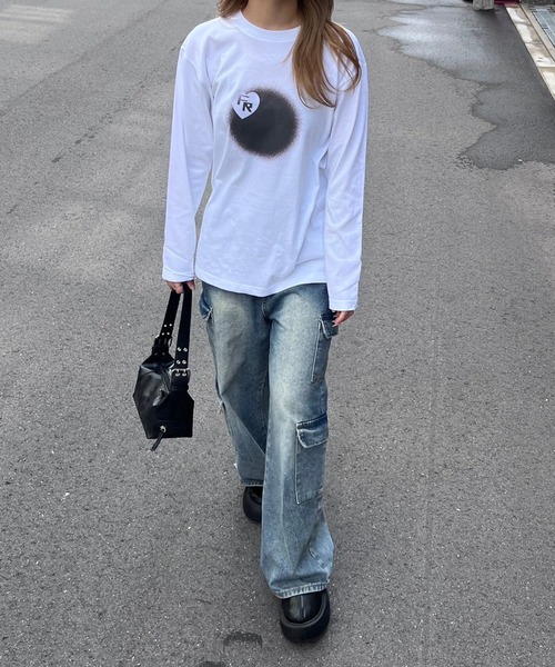 fiere(フィエール)の「スターデザインロンT/長袖Tシャツ(Tシャツ/カットソー・レディース・ホワイト・MEDIUM)」の5枚目の写真