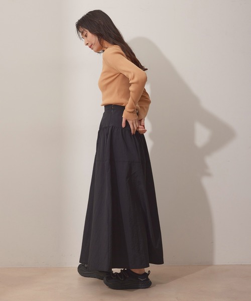 NERGY（ナージー）の「ギャザーナイロンスカート（スカート・レディース・カーキ/ブラック・FREE）」の18枚目の写真