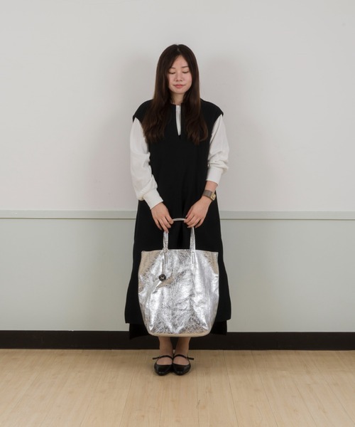 marco masi(マルコマージ)の「【MARCO MASI/マルコ・マージ】パイソン柄 ラージ トートバッグ(トートバッグ・レディース・シルバー/パイソン・FREE)」の8枚目の写真