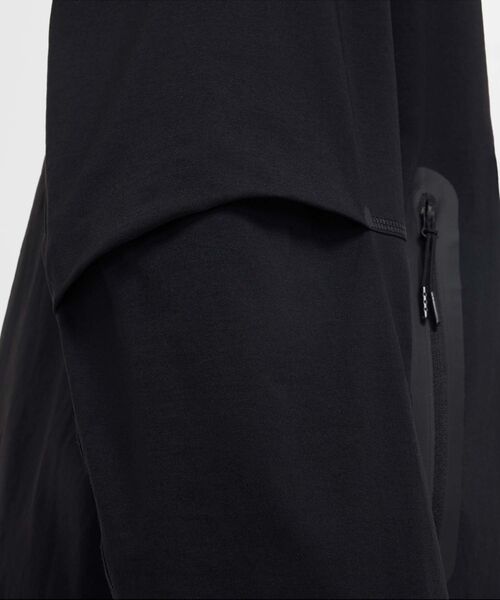NIKE（ナイキ）の「《セットアップ対応商品》ナイキ テック ウィンドランナー メンズ ウーブン フルジップ ジャケット / Nike Tech Windrunner Men's Woven Full-Zip Jacket HM7152-010 Black（ナイロンジャケット・メンズ・ブラック・2XL/S/XL/L/M）」の13枚目の写真