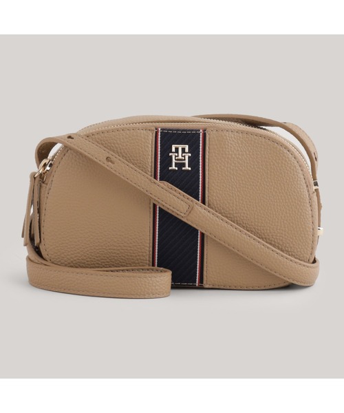 TOMMY HILFIGER(トミーヒルフィガー)の「レガシーカメラバッグ(ボディバッグ/ウエストポーチ・レディース・アイボリー/ベージュ/ネイビー・FREE)」の17枚目の写真